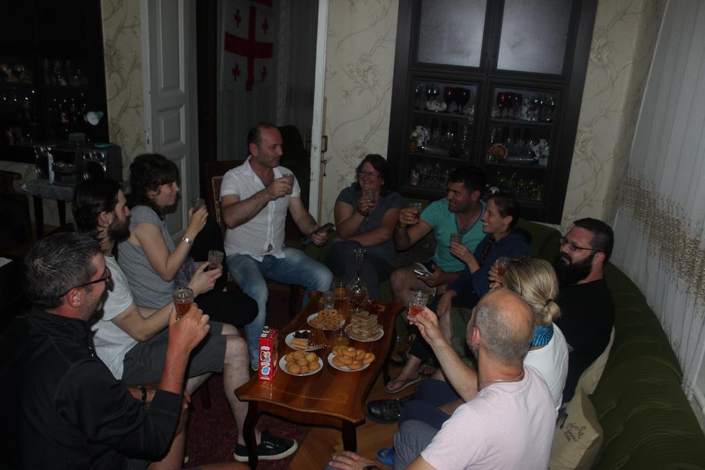 Giorgi'S Homestay クタイシ エクステリア 写真