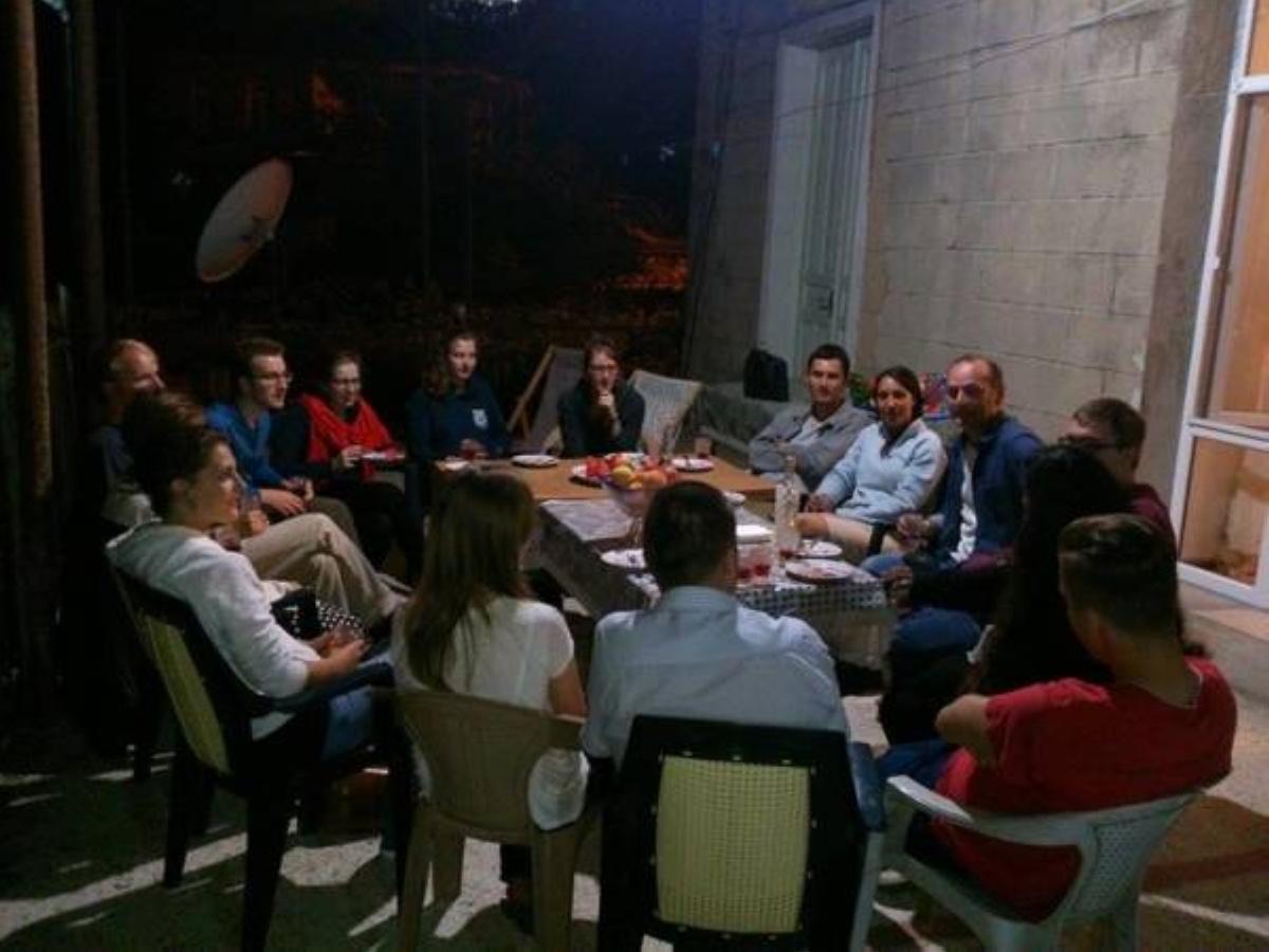 Giorgi'S Homestay クタイシ エクステリア 写真